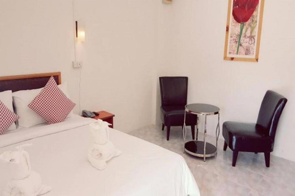 Hotel De Ratt Phuket Patong Экстерьер фото