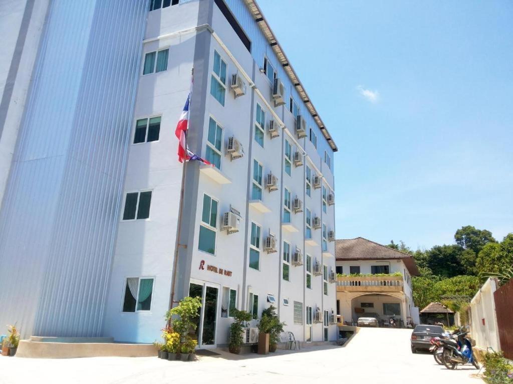 Hotel De Ratt Phuket Patong Экстерьер фото