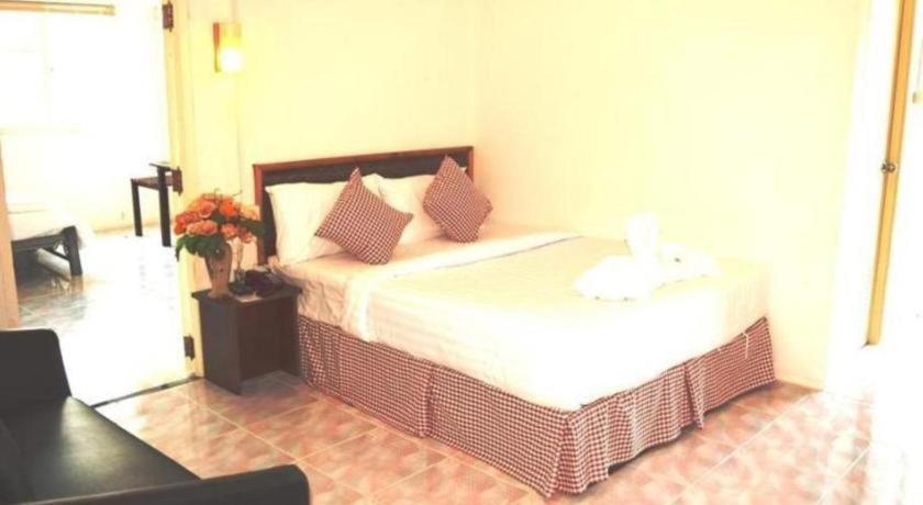 Hotel De Ratt Phuket Patong Экстерьер фото